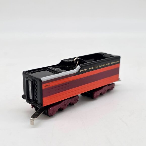 Lionel Hiawatha Tender Train Ornament Hallmark Keepsake 2014 Red & Black - Picture 4 of 12